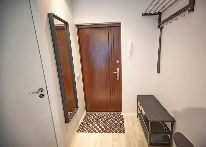 Apartamento Cozy Small In A Heart Of Kunderi Street