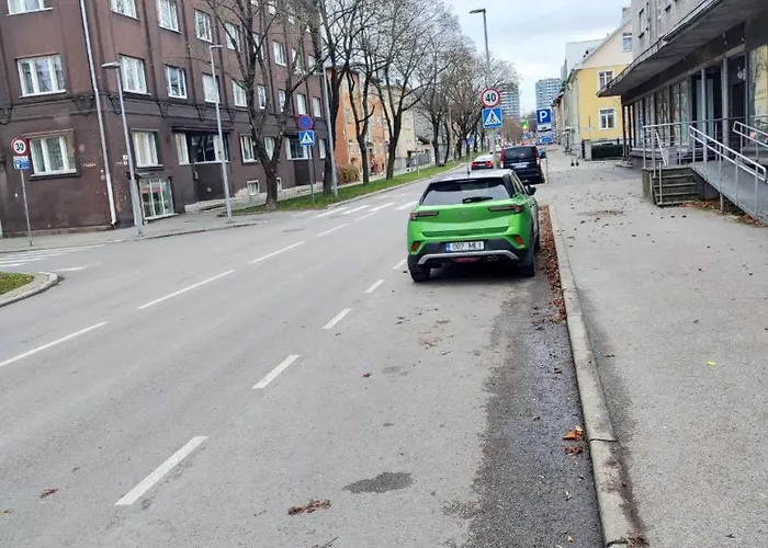 Cozy Small In A Heart Of Kunderi Street Apartamento Tallin