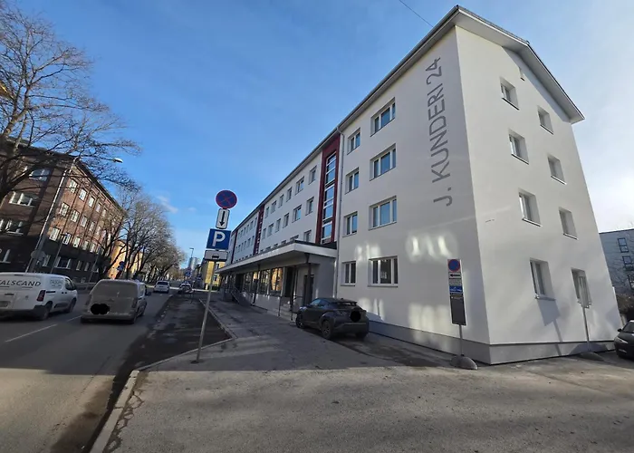 Cozy Small In A Heart Of Kunderi Street Apartamento *